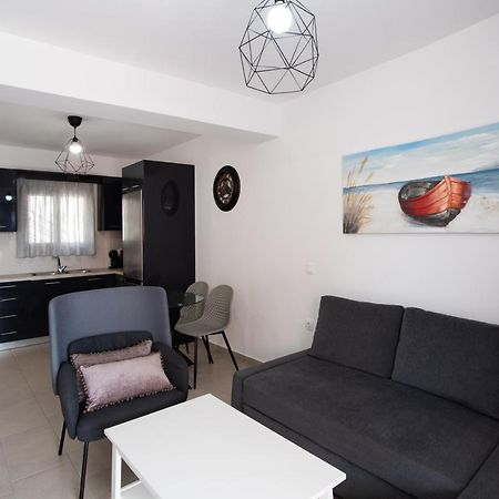 Mpm Apartment Perigiali Nydri  Esterno foto
