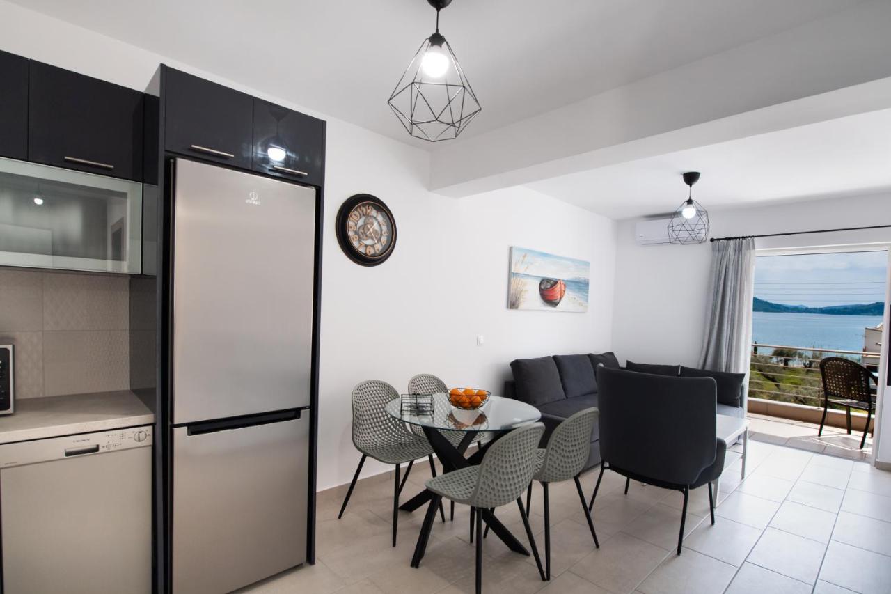 Mpm Apartment Perigiali Nydri  Esterno foto