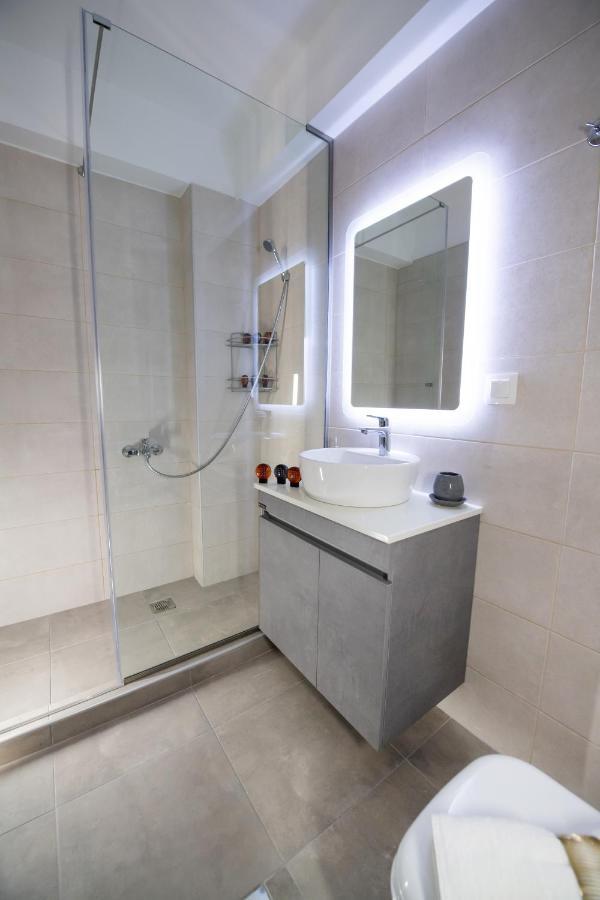 Mpm Apartment Perigiali Nydri  Esterno foto